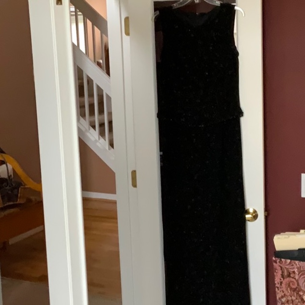Women’s gown